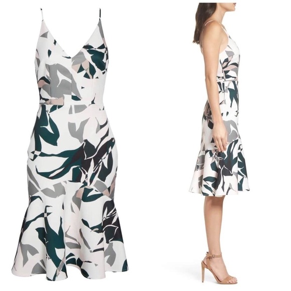 Cooper St Leaf Dancer Ruffle Hem Dress V-Neck 6 - Picture 2 of 8